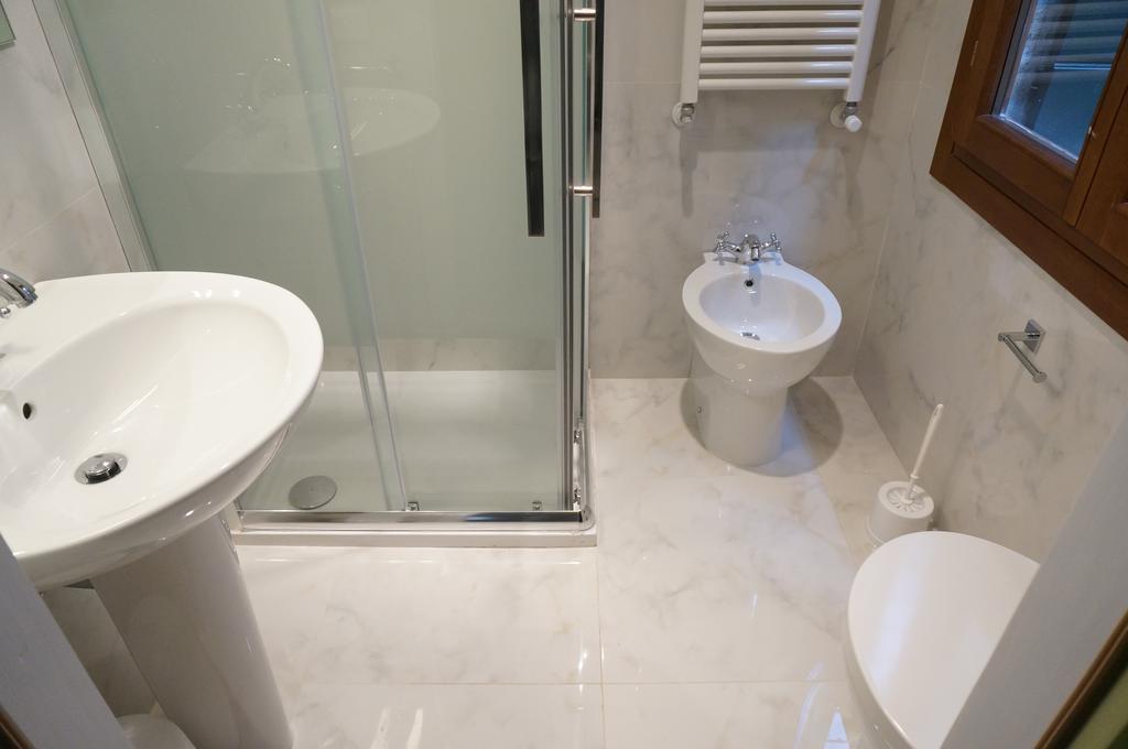 Ca' Venezia Loc-09522 Appartement Buitenkant foto